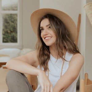 Meet your Posher, Gabrielle